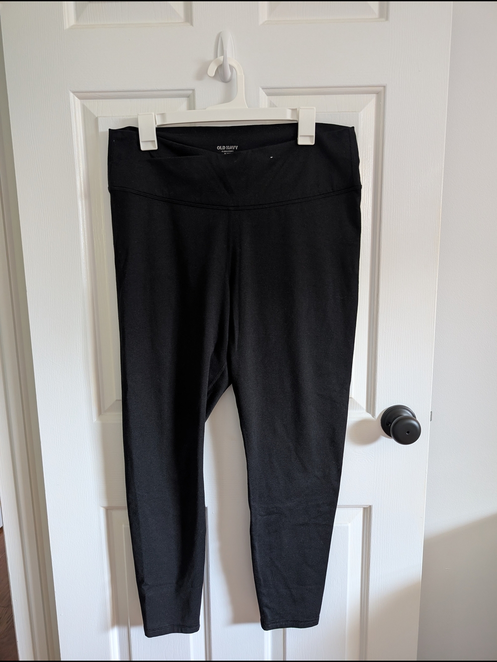Old NavyWomen's Cloud Comfy Black High-Rise Leggings Size XL Tall